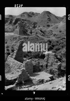 L'Iraq. Babylone la grande. Différents points de vue de l'éboulement des ruines. Lion de basalte. Daniel marquage's den Banque D'Images