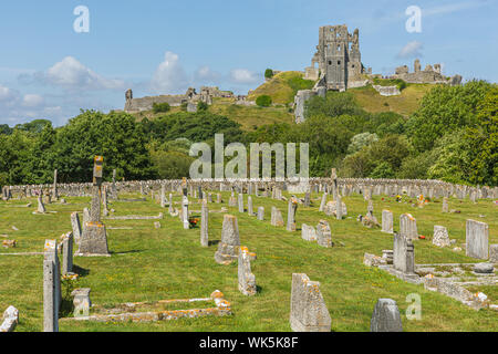 Château de Corfe, dans le comté anglais de Dorset. Banque D'Images