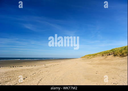 Plage vide à l'île d'Ameland en Hollande Banque D'Images