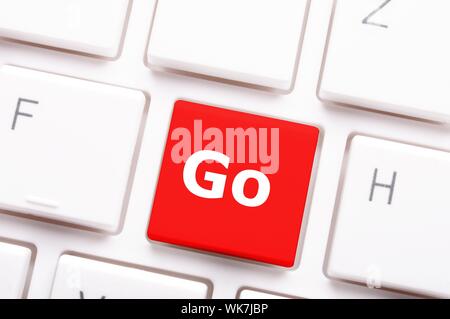 Concept de démarrage avec bouton ou la montrant la réussite de l'entreprise concept Banque D'Images