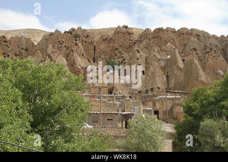 L'Iran Kandovan, village, à l'est l'Azerbaïdjan, près de Tabriz, propriétés Banque D'Images