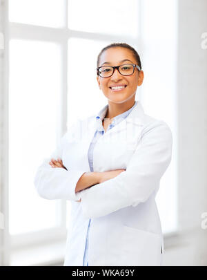 African female doctor in hospital Banque D'Images