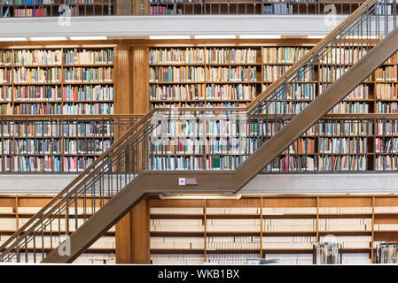 David Scott Mitchell a fait don de sa collection entière et une dotation à la bibliothèque d'État de Nouvelle-Galles du Sud et en 1910 la bibliothèque Mitchell a été construit en son nom Banque D'Images