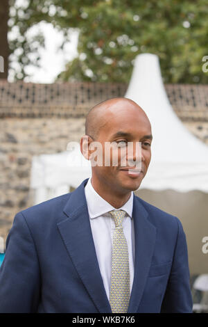 College Green, Londres, Royaume-Uni. 3 septembre 2019. Chuka Umunna MP libéraux-démocrates prend part à des entrevues avec les médias au Collège Green. Le premier ministre, Boris Jonson fait face à une rébellion de députés conservateurs supérieurs sur des plans pour bloquer efficacement l'UK La sortie de l'UE sans un accord le 31 octobre. Les Conservateurs rebelles d'une motion au Parlement pour une nouvelle législation pour retarder l'Brexit jusqu'en janvier 2020. À moins que le gouvernement accepte de traiter une sortie ou un nouvel accord de retrait avec l'UE. Banque D'Images