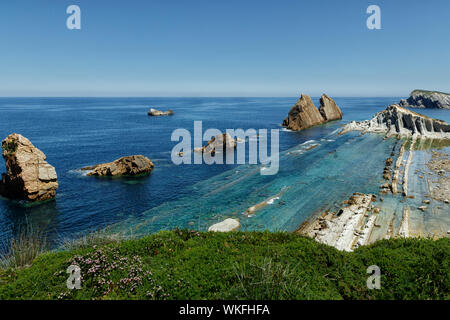 Littoral au nord de l'Espagne Banque D'Images