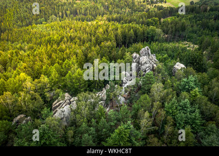 Les Monts de Lusace région protégée est une zone protégée de 267 km2 créé en 1976 pour protéger le paysage diversifié de roche de grès Banque D'Images