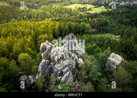 Les Monts de Lusace région protégée est une zone protégée de 267 km2 créé en 1976 pour protéger le paysage diversifié de roche de grès Banque D'Images