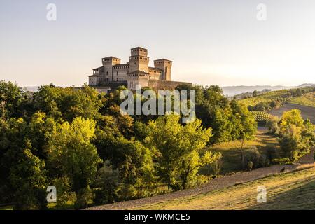 Castello di Torrechiara, Langhirano, Province de Parme, Emilie-Romagne, Italie Banque D'Images