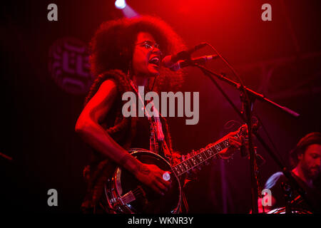 Biddinghuizen, Pays-Bas 17 août 2019 Morgane Ji effectue live au festival Lowlands 2019 © Roberto Finizio/ Alamy Banque D'Images