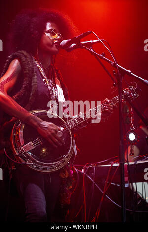 Biddinghuizen, Pays-Bas 17 août 2019 Morgane Ji effectue live au festival Lowlands 2019 © Roberto Finizio/ Alamy Banque D'Images