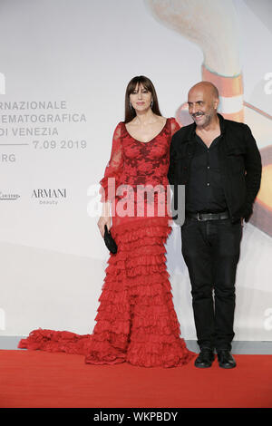 Venise, Italie - 31 août : Monica Bellucchi, Gaspard Noe et Vincent Cassel sur le tapis rouge du film lors de la 76e irréversible F Film de Venise Banque D'Images