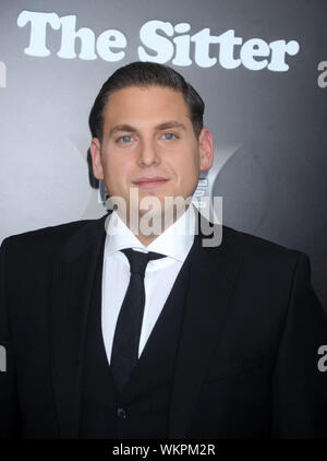 Manhattan, États-Unis d'Amérique. Le 08 mai 2011. NY1  SMG Jonah Hill   276 gardienne 120611.JPG NEW YORK, NY - 06 DÉCEMBRE : Jonah Hill participe à "la gardienne" première mondiale au Cinémas Clearview Chelsea le 6 décembre 2011 à New York. ( Credit : tempêtes Media Group/Alamy Live News Banque D'Images