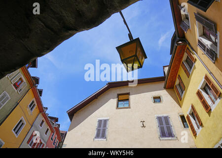 ANNECY, FRANCE -24 JUIN 2019- Vue sur la vieille ville à Annecy, Haute Savoie, France. Banque D'Images