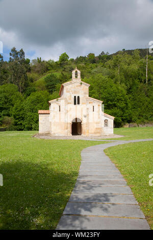 L'avant du IX siècle San Salvador de Valdedios monastère en Espagne Europe Banque D'Images