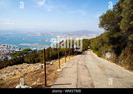 Belle vue par jour depuis le rocher de Gibraltar. Banque D'Images