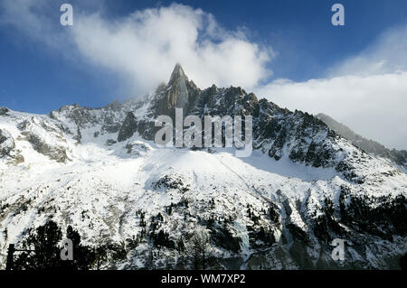 Dru pick, célèbre montagne alpes près de Chamonix, France Banque D'Images