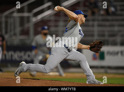 Fargo, ND, États-Unis d'Amérique. 16Th Jun 2019. St. Paul Saints pitcher Karch Kowalczyk (29) offre un emplacement au cours de l'Association américaine de baseball professionnel Division Nord match de demi-finale entre la St. Paul Saints et le FM Redhawks au champ extérieur Newman à Fargo, ND. Les Redhawks a gagné 3-2. Photo par Russell Hons/CSM/Alamy Live News Banque D'Images