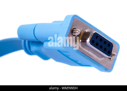 Fermer la console cable rj45 sur fond blanc. Banque D'Images