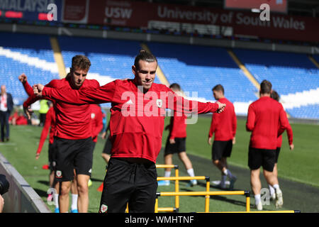 Cardiff, Royaume-Uni. 05 Sep, 2019. Gareth Bale de galles en action. L'équipe de football du Pays de Galles à Cardiff, formation City Stadium de Cardiff, le jeudi 5 septembre 2019. L'équipe se préparent pour leur qualificatif d'Europe de l'UEFA contre l'Azerbaïdjan demain soir. Photos par Andrew Andrew/Verger Verger la photographie de sport/Alamy Live News Crédit : Andrew Orchard la photographie de sport/Alamy Live News Banque D'Images