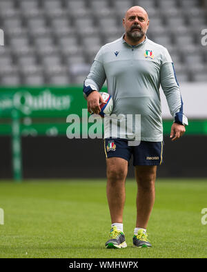 Newcastle, Royaume-Uni. 05 Sep, 2019. NEWCASTLE Upon Tyne, Angleterre. SEPT 5ÈME Giampero De Carli (entraîneur) au cours de l'exécution du capitaine à St James' Park, Newcastle upon Tyne Le jeudi 6 septembre 2019 (Crédit : Chris Lishman | MI News) Credit : MI News & Sport /Alamy Live News Banque D'Images