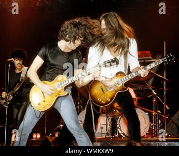 Phil Lynott, Gary Moore et Scott Gorham de Thin Lizzy sur scène au Palladium de New York en septembre, 1978 Banque D'Images