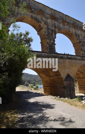 Ancien aqueduc romain, le Pont du Gard, dans le sud de la France Banque D'Images