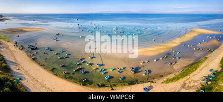 Vue aérienne de la plage de SAB, Ot Nhon Ly, Quy Nhon, Binh Dinh, le Vietnam. Banque D'Images