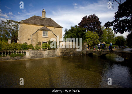 Bourton-on-the-water, Cotsworlds, Gloucestershire, Angleterre Banque D'Images