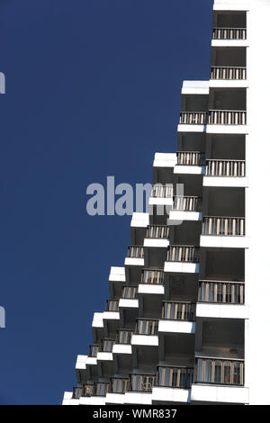 Abstract pattern vue de l'hôtel Sol Milanos Pinguinos, Minorque, Espagne Banque D'Images