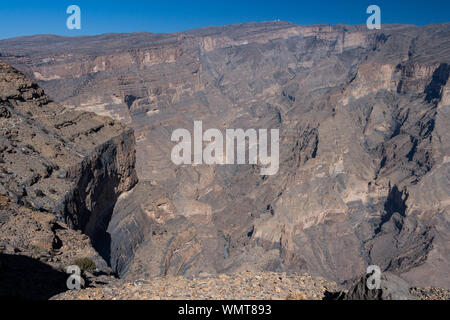 Voir dans le Grand Canyon d'Oman Banque D'Images