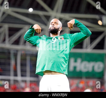 Dublin, Irlande. 5 septembre 2019 ; Aviva Stadium de Dublin, Leinster, Irlande ; European Championships 2020 Qualificatif, l'Irlande et la Suisse ; David McGoldrick fête marquant un but d'égalisation de 85e minute pour les REP de l'Irlande contre la Suisse - éditorial uniquement. Credit : Action Plus Sport Images/Alamy Live News Banque D'Images