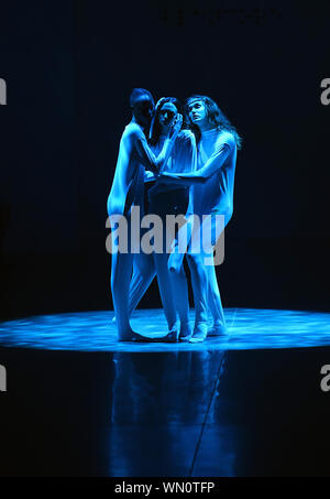 New York, USA. 12Th Mar, 2019. Effectuer les modèles avant l'Blancore Fashion Show New York Fashion Week à New York, États-Unis, le 29 septembre 2019, 5. Blancore a fait sa première apparition à la Fashion Week de New York jeudi. Crédit : Li Rui/Xinhua/Alamy Live News Banque D'Images