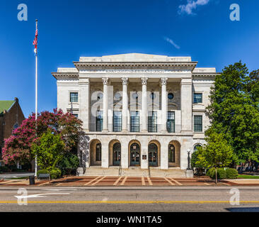 SALISBURY, NC, USA-1 septembre 2019 : initialement le Rowan comté Bureau de poste et palais de justice fédéral, construit en 1910. Banque D'Images