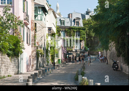 Paris, Montmartre, Rue de l'Aubreuvoir Banque D'Images