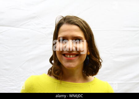 JO SWINSON MP ET LEADER DU PARTI LIBÉRAL DÉMOCRATE À COLLEGE GREEN, Westminster le 5e septembre 2019. Les hommes politiques britanniques. La politique. Les hommes politiques britanniques. Les députés. JOANNE KATE SWINSON CBE. EAST DUNBARTONSHIRE CIRCONSCRIPTION. Banque D'Images