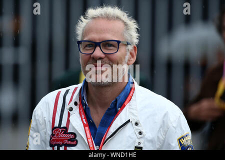 Monza, Italie. 06 Sep, 2019. Monza, Italie. 6e septembre. Gran Prix de Formule 1 de l'Italie. Jaques Villeneuve n le paddock durant le Grand Prix F1 d'Italie Crédit : Marco Canoniero/Alamy Live News Banque D'Images