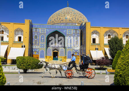 Façade de la mosquée. Banque D'Images