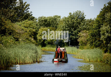 Leeds et Liverpool Canal à Thornton, Sefton, Merseyside, Angleterre. Banque D'Images