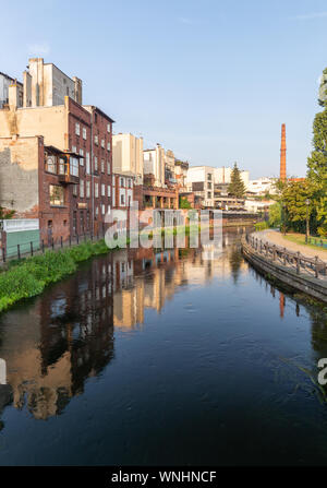 Bydgoszcz. L'architecture ancienne de la ville, promenade le long de la rivière Brda. Pologne Banque D'Images