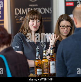 Hôtel de Ville d'Elgin, Elgin, Moray, UK. Sep 6, 2019. UK. C'est une scène de l'intérieur de l'esprit de Speyside, distillée et de l'alimentation le vendredi 6 septembre 2019. Crédit photo : Alamy/JASPERIMAGE Live News Banque D'Images