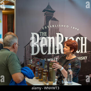 Hôtel de Ville d'Elgin, Elgin, Moray, UK. Sep 6, 2019. UK. C'est une scène de l'intérieur de l'esprit de Speyside, distillée et de l'alimentation le vendredi 6 septembre 2019. Crédit photo : Alamy/JASPERIMAGE Live News Banque D'Images