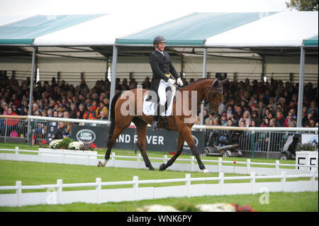 Stamford, au Royaume-Uni. 06 Sep, 2019. Vendredi 6 septembre 2019. Land Rover Burghley Horse Trials, Stamford, Lincolnshire UK. La phase de dressage de 2 jour 4. Matthew Heath équitation Le Lion Crédit : Julie Priestley/Alamy Live News Banque D'Images