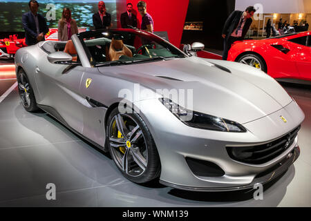 Francfort, Allemagne - Sep 13, 2017 : voiture sport Ferrari Portofino première mondiale au Salon de l'automobile IAA de Francfort. Banque D'Images