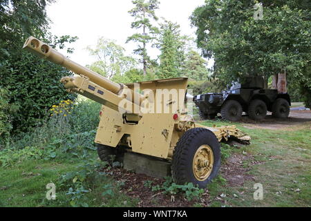 D'Ordnance QF 25 livres, Kent & Tirailleurs Yeomanry Museum, le château de Hever, Edenbridge, Kent, Angleterre, Grande-Bretagne, Royaume-Uni, Europe Banque D'Images