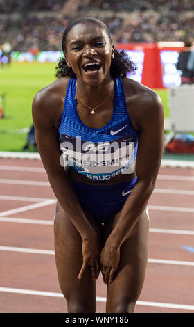 Bruxelles - Belgique - 6 sept : Dina Asher-Smith (GBR) célèbre sa victoire dans le 100m au Stade Roi Baudouin, Bruxelles, Belgique sur le 6 septembre 2019. Gary Mitchell/Alamy Live News Banque D'Images