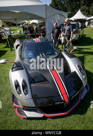 Vancouver, Canada. Sep 6, 2019. Une Pagani Huayra Roadster est affiché pendant l'aperçu du média de la 10e édition du week-end de luxe et super show à Vancouver, Canada, le 6 septembre, 2019. Le 10ème Week-end de luxe Supercar et est ouvert au public du 7 septembre au 8 septembre, la présentation fait comme Rolls-Royce, Bugatti Veyron, etc. Crédit : Liang Sen/Xinhua Banque D'Images