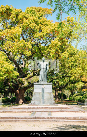 Tokushima, Shikoku, JAPON - 18 Avril 2019 : Statue de Hachisuka Iemasa Tokushima à Central Park Banque D'Images