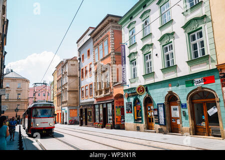 Olomouc, République tchèque - 19 juin 2019 : European rue de la vieille ville Banque D'Images