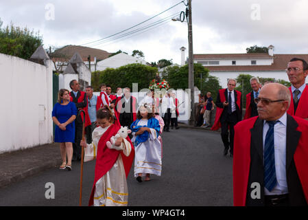 Procession catholique de Saint Vincent Ferreira - Ponta Delgada, Açores Banque D'Images