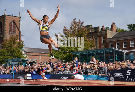 La Grande Bretagne Irozuru Abigaä au saut en longueur au cours de la grande ville de Stockton. Banque D'Images